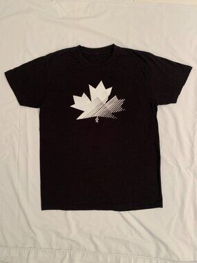 Black and White maple leaf t shirt